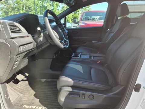 More photos of 2025 Honda Odyssey Sport-L at ALM Hyundai Macon, GA