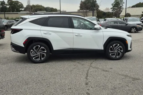 More photos of 2026 Hyundai Tucson Hybrid Limited at ALM Hyundai Macon, GA
