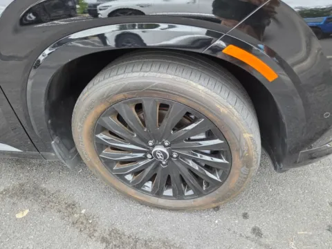 Another view of 2025 Hyundai Palisade Calligraphy Night Edition for sale in Macon, GA at ALM Hyundai Macon