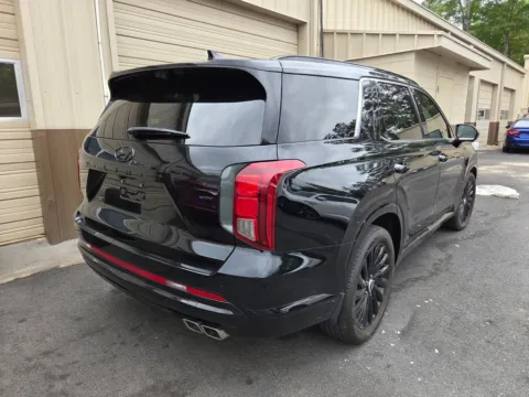 More photos of 2025 Hyundai Palisade Calligraphy Night Edition at ALM Hyundai Macon, GA