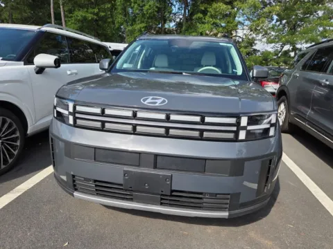 More photos of 2025 Hyundai Santa Fe SEL at ALM Hyundai Macon, GA