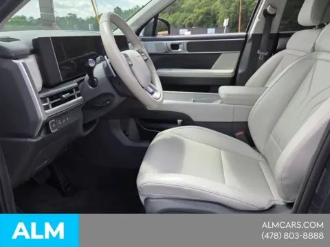 More photos of 2025 Hyundai Santa Fe SEL at ALM Hyundai Macon, GA