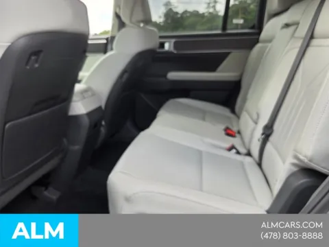 More photos of 2025 Hyundai Santa Fe SEL at ALM Hyundai Macon, GA