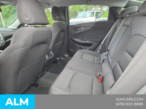 More photos of 2024 Chevrolet Malibu LT at ALM Hyundai Macon, GA