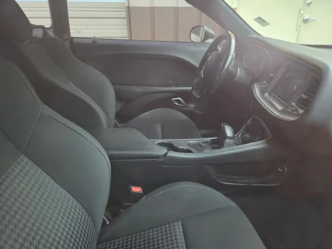 More photos of 2019 Dodge Challenger GT at ALM Hyundai Macon, GA
