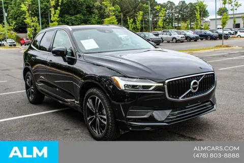 More photos of 2019 Volvo XC60 T5 Momentum at ALM Hyundai Macon, GA