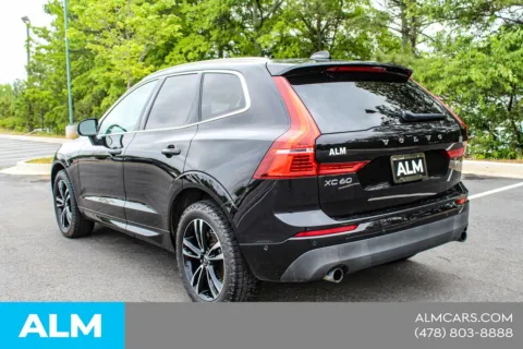 More photos of 2019 Volvo XC60 T5 Momentum at ALM Hyundai Macon, GA