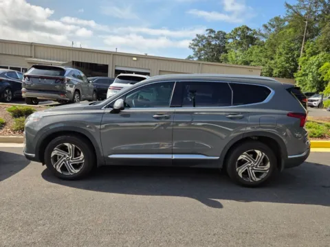 Photos of 2022 Hyundai Santa Fe SEL for sale in Macon, GA at ALM Hyundai Macon