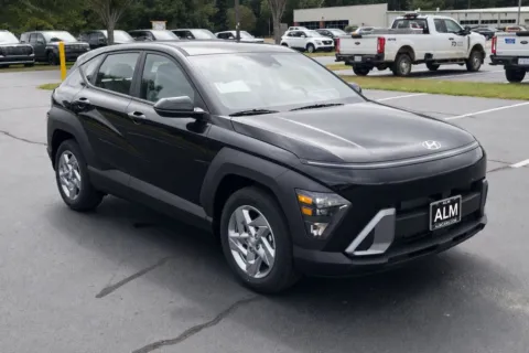 More photos of 2026 Hyundai Kona SE at ALM Hyundai Macon, GA