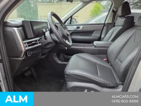 More photos of 2025 Hyundai Santa Fe Hybrid SEL at ALM Hyundai Macon, GA