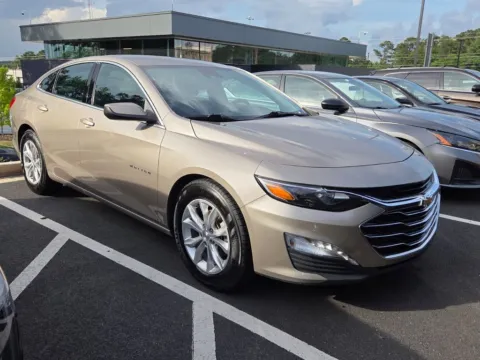 Another view of 2024 Chevrolet Malibu LT for sale in Macon, GA at ALM Hyundai Macon