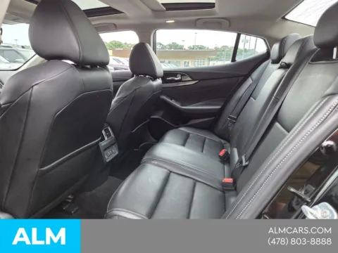 More photos of 2023 Nissan Maxima 3.5 SL at ALM Hyundai Macon, GA