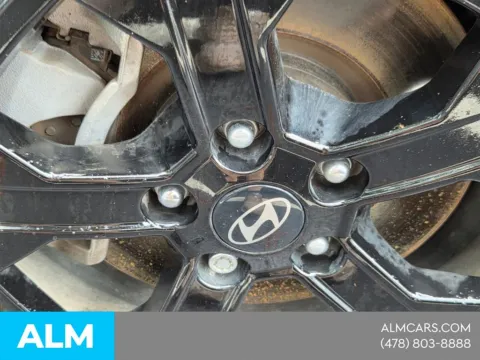More photos of 2025 Hyundai Santa Fe SEL at ALM Hyundai Macon, GA