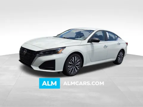 White 2025 Nissan Altima 2.5 SV for sale in Macon, GA