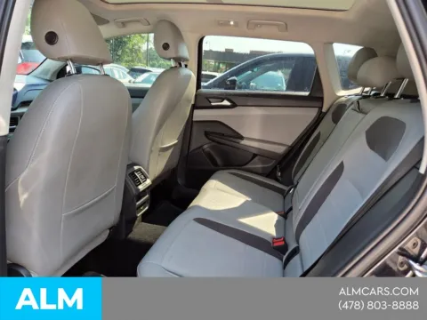 More photos of 2022 Volkswagen Taos 1.5T SE at ALM Hyundai Macon, GA