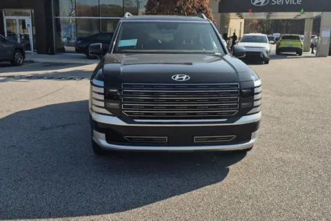 Another view of 2026 Hyundai Palisade Hybrid Calligraphy for sale in Macon, GA at ALM Hyundai Macon