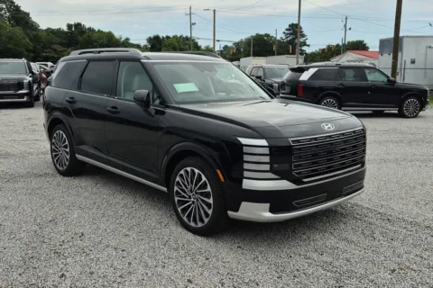 More photos of 2026 Hyundai Palisade Hybrid Calligraphy at ALM Hyundai Macon, GA