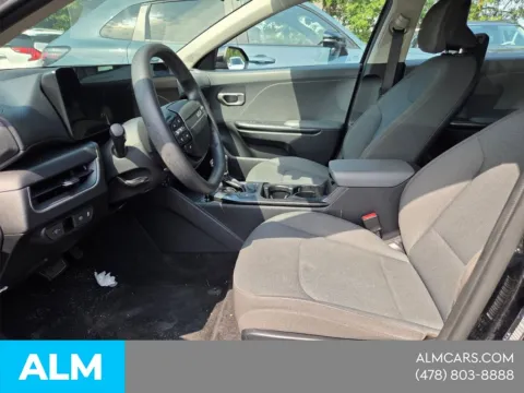 More photos of 2025 Kia K4 LXS at ALM Hyundai Macon, GA