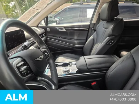 More photos of 2025 Genesis GV80 2.5T at ALM Hyundai Macon, GA