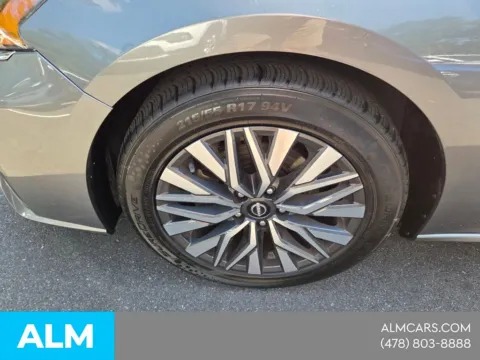 Another view of 2024 Nissan Altima 2.5 SV for sale in Macon, GA at ALM Hyundai Macon