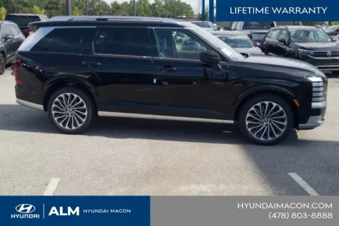 More photos of 2026 Hyundai Palisade Hybrid Calligraphy at ALM Hyundai Macon, GA
