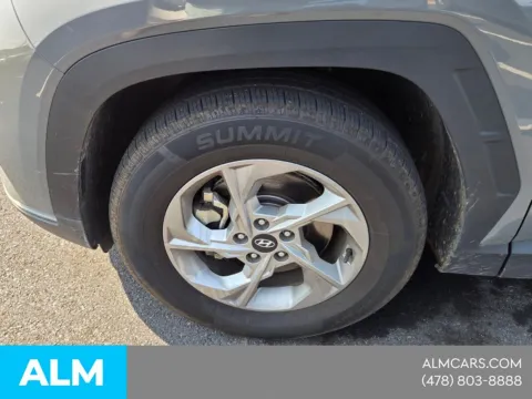 Another view of 2024 Hyundai Tucson SEL for sale in Macon, GA at ALM Hyundai Macon