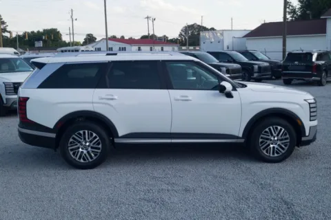 More photos of 2026 Hyundai Palisade SEL Premium at ALM Hyundai Macon, GA