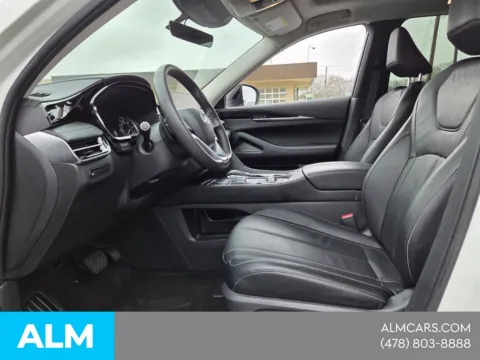 More photos of 2024 INFINITI QX60 PURE at ALM Hyundai Macon, GA