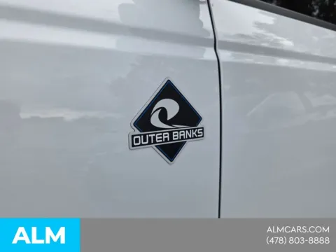More photos of 2024 Ford Bronco Outer Banks at ALM Hyundai Macon, GA