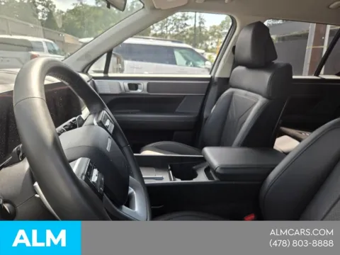More photos of 2024 Hyundai Santa Fe SEL at ALM Hyundai Macon, GA