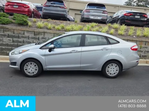More photos of 2016 Ford Fiesta S at ALM Hyundai Macon, GA