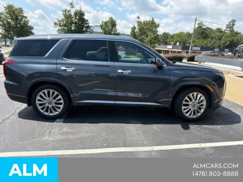 More photos of 2020 Hyundai Palisade Limited at ALM Hyundai Macon, GA