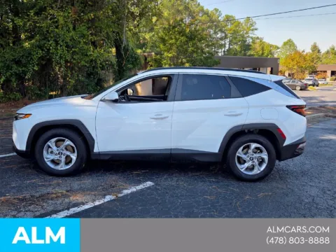 Photos of 2024 Hyundai Tucson SEL for sale in Macon, GA at ALM Hyundai Macon