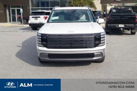 More photos of 2027 Hyundai Palisade Hybrid Limited at ALM Hyundai Macon, GA