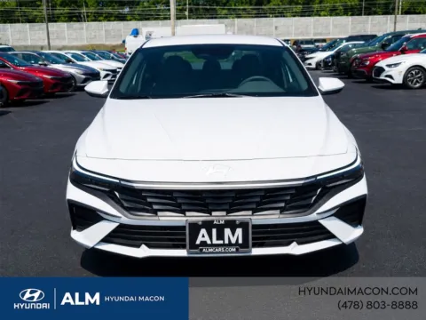 Another view of 2026 Hyundai Elantra SE for sale in Macon, GA at ALM Hyundai Macon