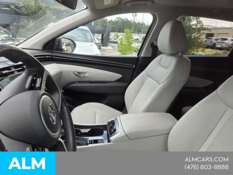 More photos of 2023 Hyundai Tucson SEL at ALM Hyundai Macon, GA