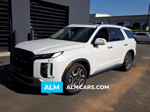 White 2024 Hyundai Palisade Limited for sale in Macon, GA