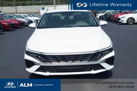 Another view of 2026 Hyundai Elantra SE for sale in Macon, GA at ALM Hyundai Macon