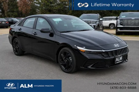 More photos of 2026 Hyundai Elantra SEL Sport at ALM Hyundai Macon, GA