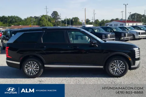 More photos of 2027 Hyundai Palisade SEL Premium at ALM Hyundai Macon, GA