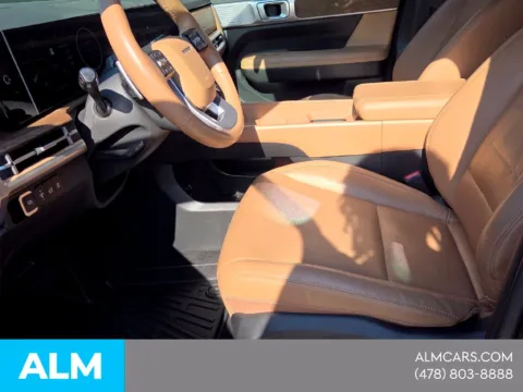 More photos of 2024 Hyundai Santa Fe Limited at ALM Hyundai Macon, GA