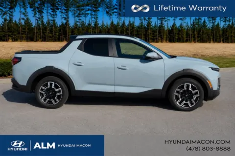 More photos of 2026 Hyundai Santa Cruz Limited at ALM Hyundai Macon, GA