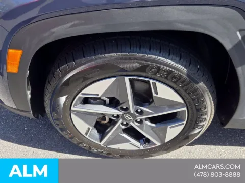 Photos of 2025 Hyundai Tucson SEL for sale in Macon, GA at ALM Hyundai Macon