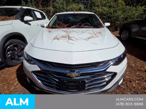 Photos of 2024 Chevrolet Malibu LT for sale in Macon, GA at ALM Hyundai Macon
