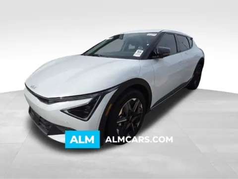 White 2025 Kia EV6 Light for sale in Macon, GA