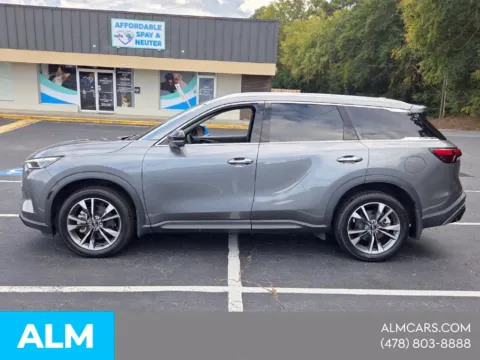 Photos of 2023 INFINITI QX60 LUXE for sale in Macon, GA at ALM Hyundai Macon