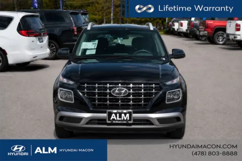 More photos of 2026 Hyundai Venue SEL at ALM Hyundai Macon, GA