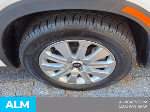 More photos of 2025 Hyundai Palisade SEL at ALM Hyundai Macon, GA