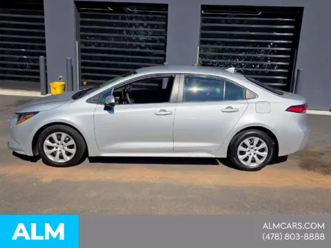 Photos of 2024 Toyota Corolla LE for sale in Macon, GA at ALM Hyundai Macon