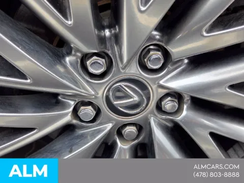 More photos of 2021 Lexus RX 350L at ALM Hyundai Macon, GA